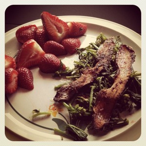 Steamed Kale Raab (with garlic & drizzled bacon fat), Bacon & Sliced Strawberries